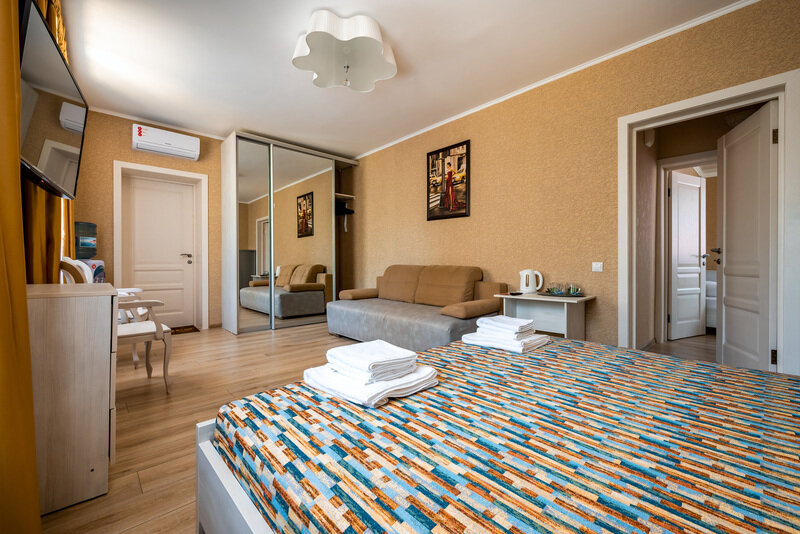 Семейный 4-местный