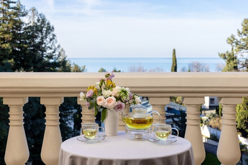 Люкс 2-местный 2-комнатный (с видом на море)