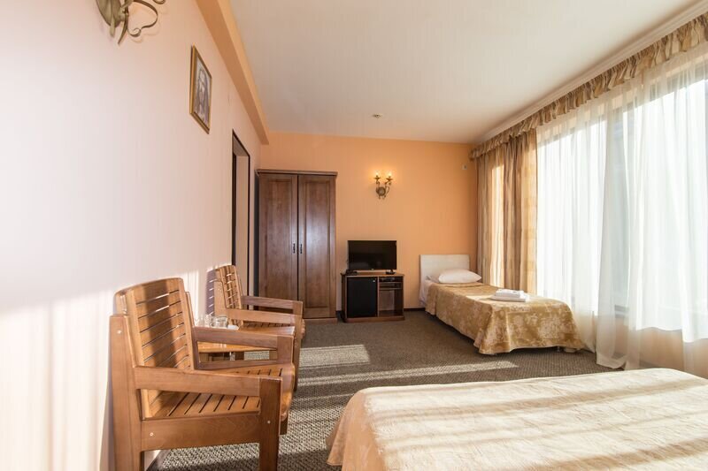 Улучшенный 3-местный