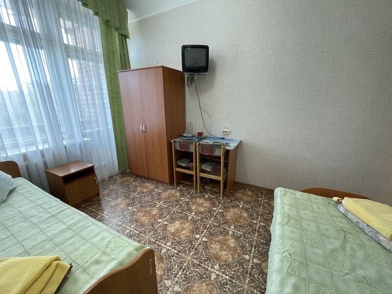 Эконом 2-местный (TWIN, этажи 1,2,5,6,7)