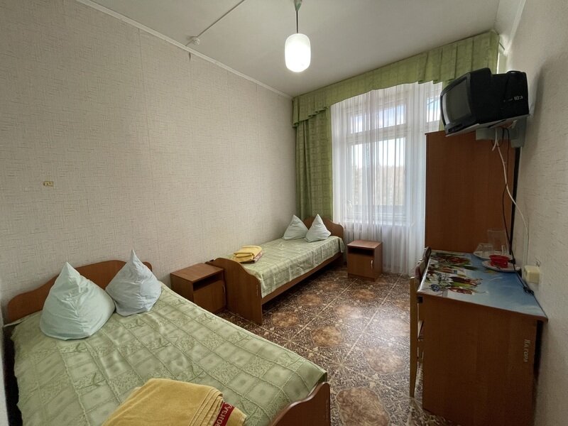 Эконом 2-местный (TWIN, этажи 1,2,5,6,7)