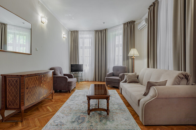 Люкс 2-местный 3-комнатный