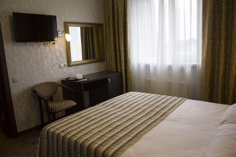 Люкс 4-местный 2-комнатный