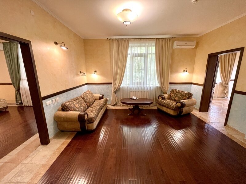 Люкс 2-местный 3-комнатный (корпус №1,2)