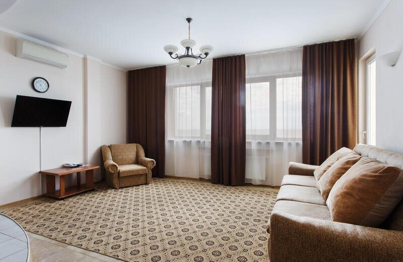 Люкс 2-местный 2-комнатный (с балконом корпус Морской)