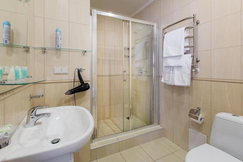 Люкс Улучшенный 2-местный 2-комнатный (корпус Морской)3