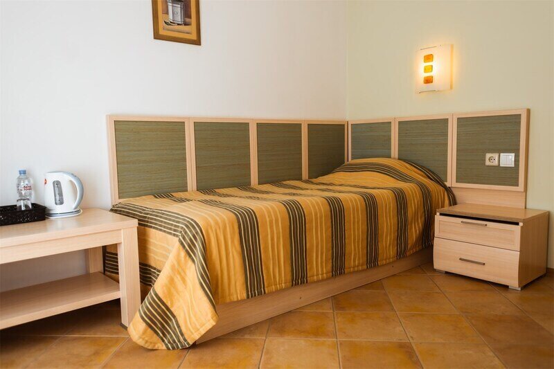 Стандартный 1-местный