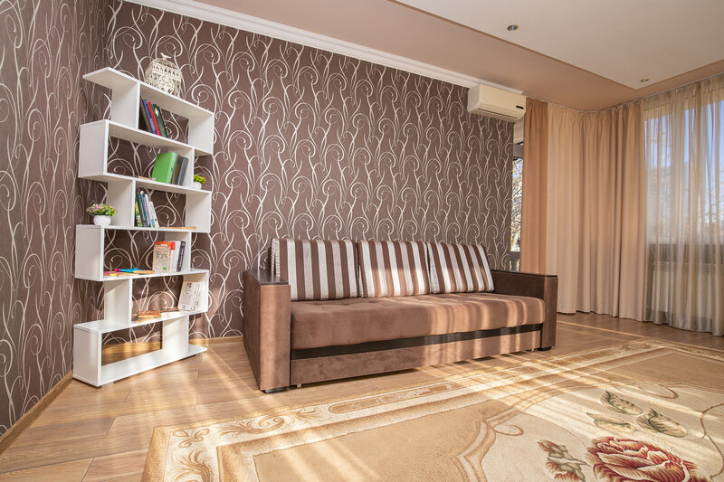 Люкс 2-местный 3-комнатный (с кухней и балконом)