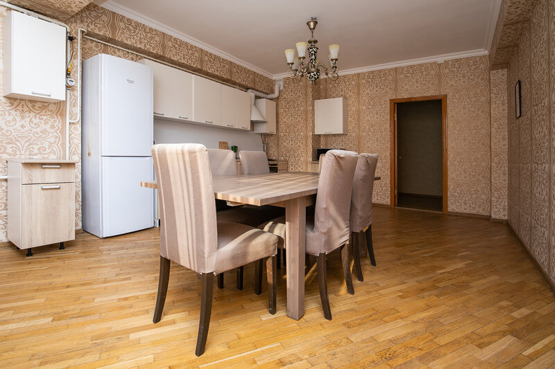 Люкс 2-местный 3-комнатный (с кухней и балконом)