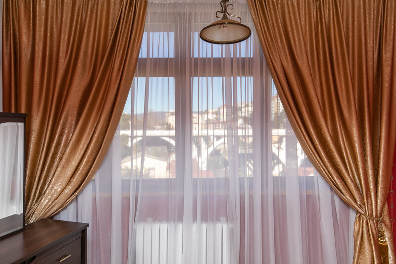 Люкс 4-местный 3-комнатный (с кухней и бильярдом)