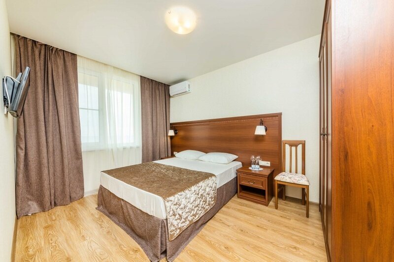 Люкс Семейный 2-местный 3-комнатный (вид на море)