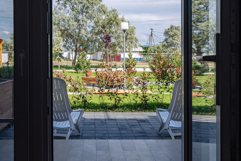 Стандартный 4-местный (смежный, с террасой, корпус 2)