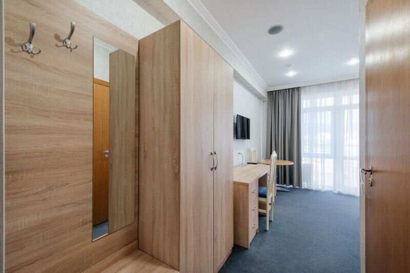 Стандартный 2-местный Улучшенный (2, 3 этаж)