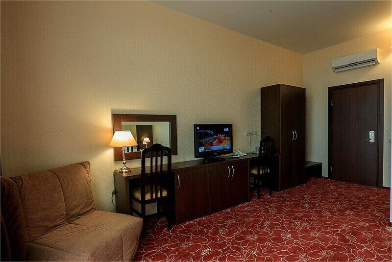 Стандартный 2-местный (2-й этаж с балконом)