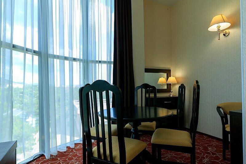 Студия 2-местный (с видом на горы, без балкона)