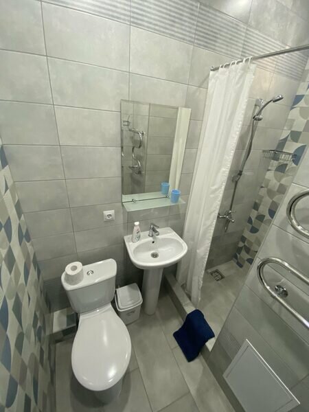 Апартаменты Люкс 5-местные (с балконом)