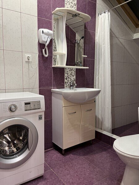 Апартаменты Премиум 11-местные (с 3 спальнями и балконом)