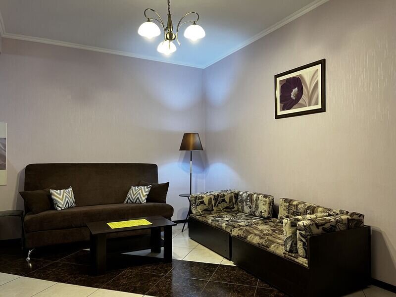 Апартаменты Премиум 6-местные (с балконом)