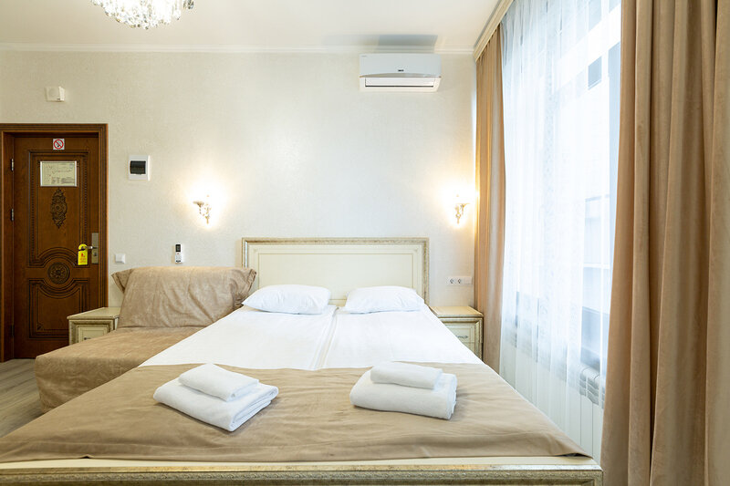 Семейный 4-местный (с кухонным уголком)