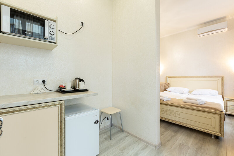 Семейный 4-местный (с кухонным уголком)