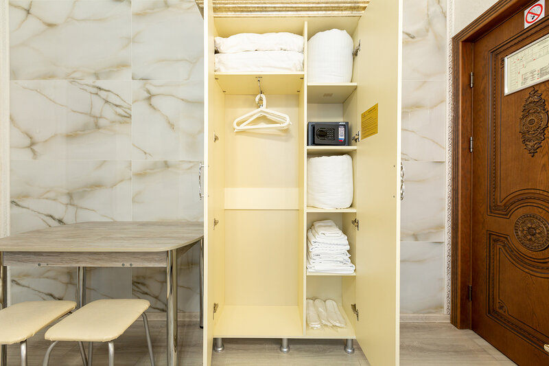 Семейный 4-местный (с кухонным уголком)