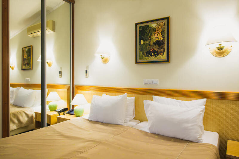 Дуплекс 2-местный 2-уровневый (с двумя спальнями Вилла 3, 8, SPA-отель)