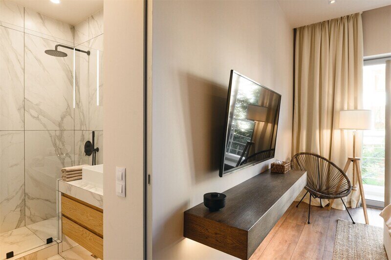 Люкс 2-местный 3-комнатный (с двумя спальнями Вилла 9)