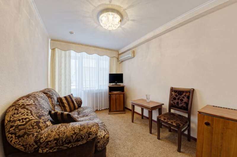 Люкс 2-местный 2-комнатный (корпус 1)