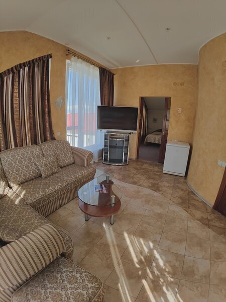 НОМЕР ЛЮКС ПОВЫШЕННОЙ КОМФОТНОСТИ (2)