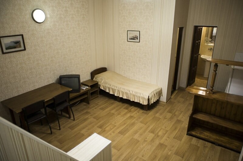 Стандартный 3-местный 2-комнатный