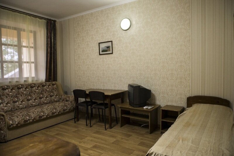 Стандартный 3-местный 2-комнатный