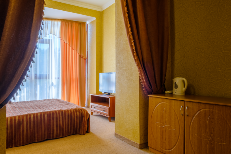 Полулюкс 2-местный 1-комнатный (панорамный)