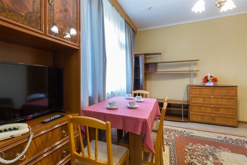 Апартаменты стандарт 4-местный 3-комнатный (корпус 1)