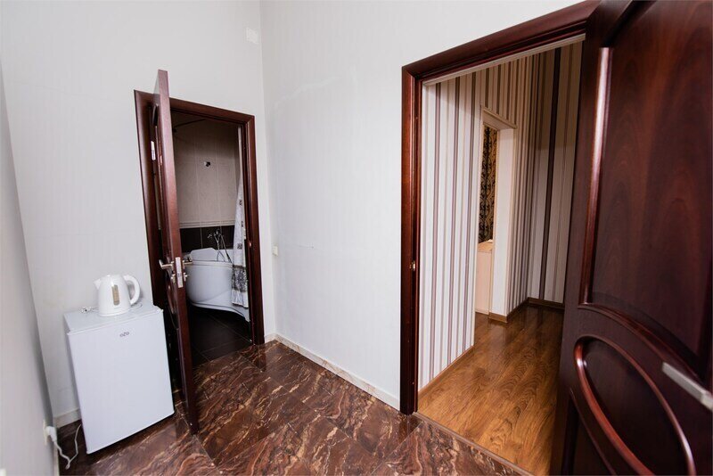 Люкс 4-местный 2-комнатный