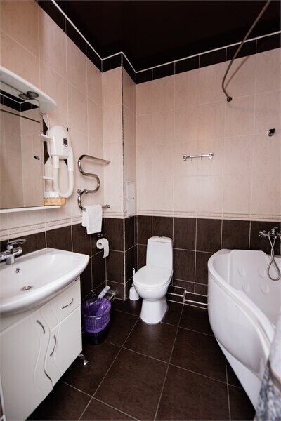 Люкс 4-местный 2-комнатный