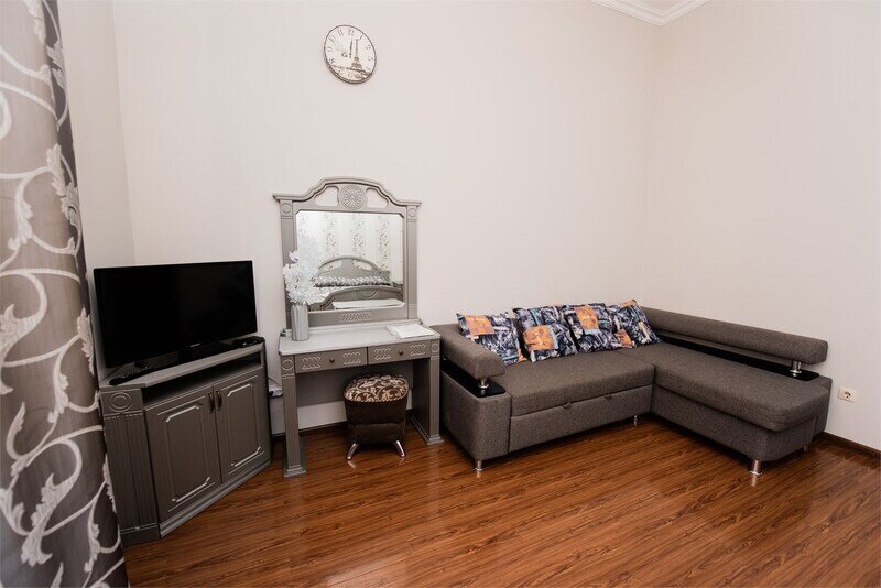 Студио 4-местный