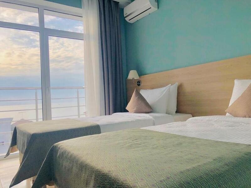 Апартаменты 2-местные (2 спальни, вид на море)