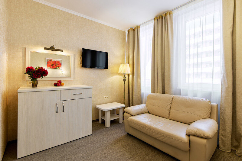 Повышенной Комфортности 1-местный 1-комнатный (Главный корпус)