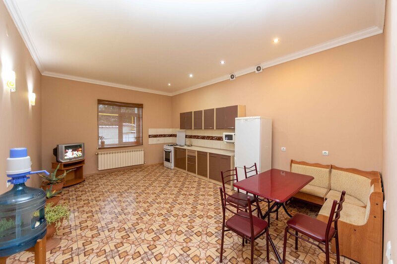 Апартаменты 4-местные 2-комнатные с кухней (25)