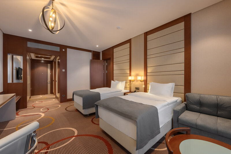 Люкс Семейный 4-местный 3-комнатный