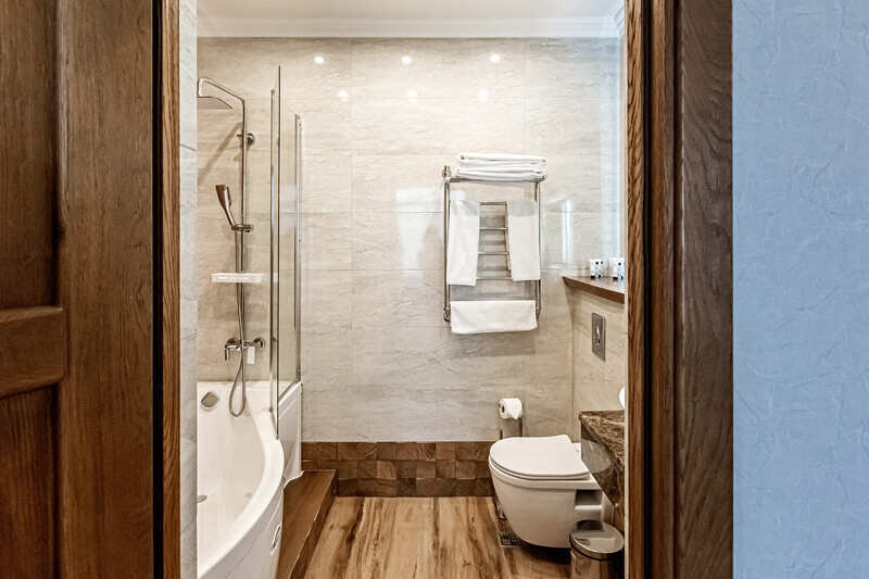 Люкс 2-местный 2-комнатный (208)