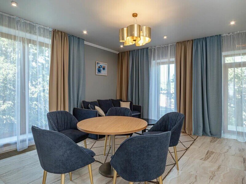 Апартаменты 4-местный 3-комантный (корпус 6)