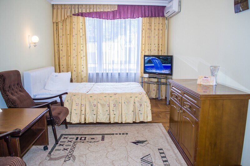 Полулюкс 1-местный 1-комнатный (корпус № 5)