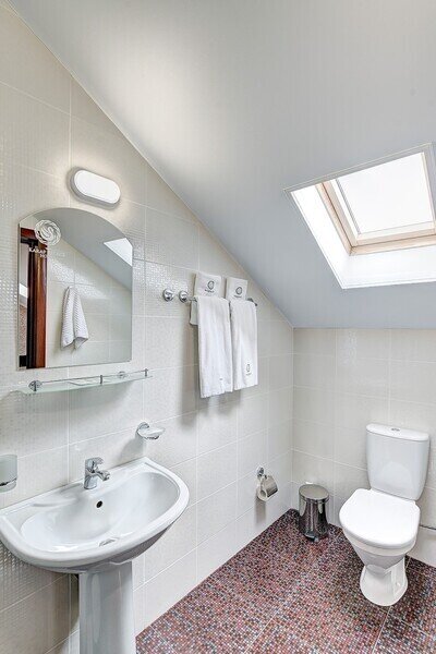 Мансардный 4-местный Семейный