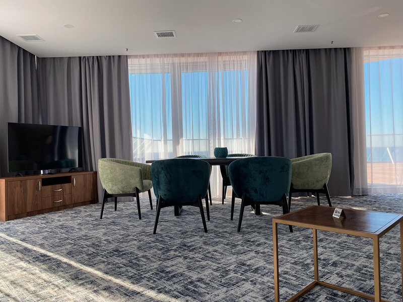 Апартаменты 4-местный (с террасой, вид на море)