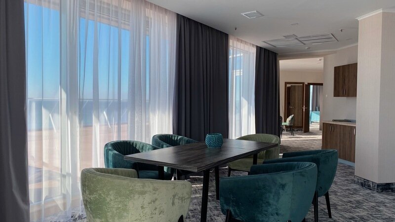 Апартаменты 4-местный (с террасой, вид на море)