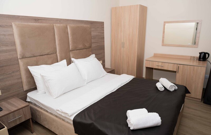 Полулюкс 2-местный (с балконом, вид на море)