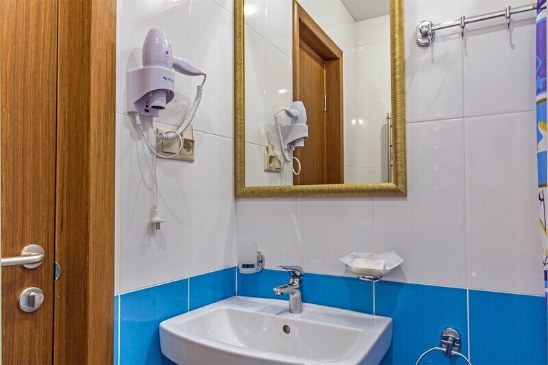 Семейный 2-местный (с балконом, вид на море)