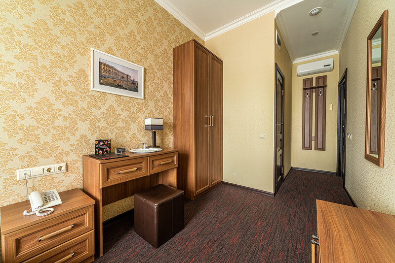 Стандартный 1-местный