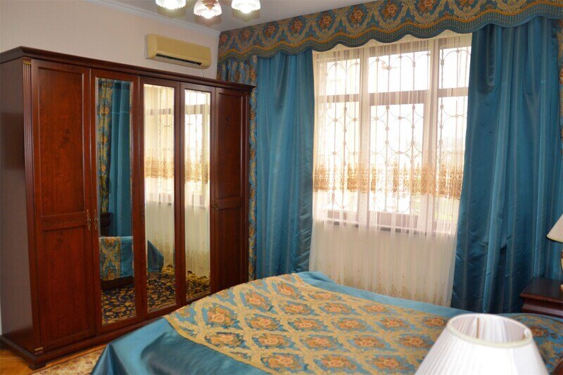 Люкс 2-местный (с балконом и кухней)